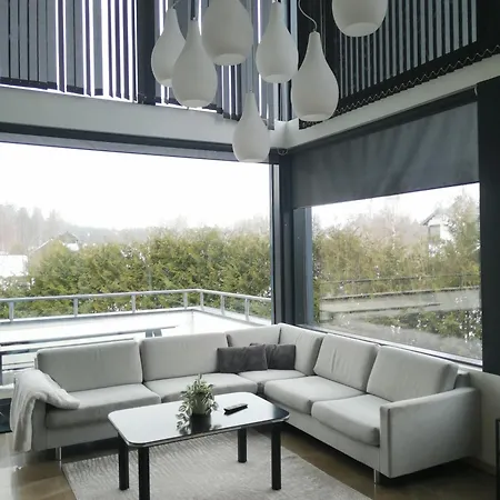 Gardens * 伊马特拉